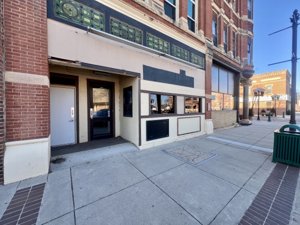 Listing Image #3 - Retail for sale at 227 N Minnesota Street 225 N Minnesota Street, New Ulm MN 56073