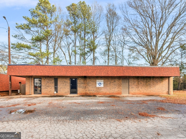 Listing Image #1 - Others for sale at 1308 W Solomon Street, Griffin GA 30223