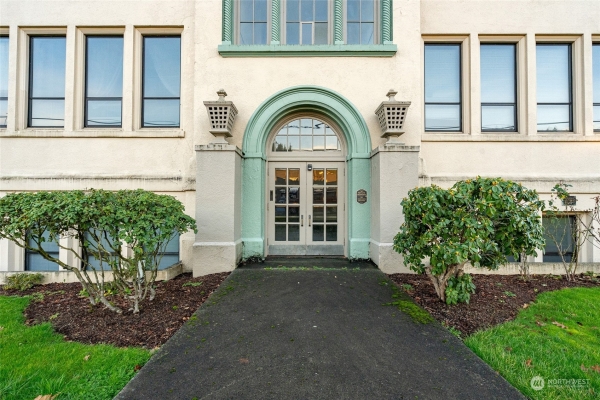 Listing Image #3 - Others for sale at 233 S Market Boulevard, Chehalis WA 98532