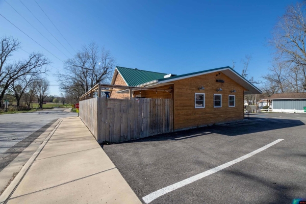 Listing Image #3 - Others for sale at 108 2ND STREET, Flippin AR 72634