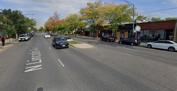 Listing Image #3 - Retail for sale at 5801 N Lincoln Avenue, Chicago IL 60659