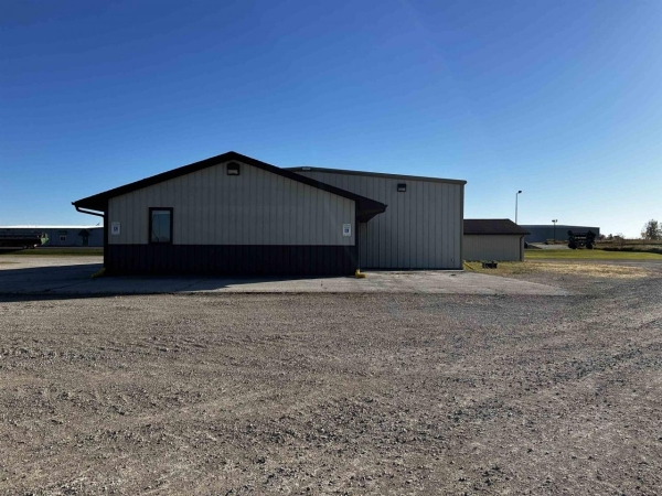 Listing Image #1 - Retail for sale at 5866 STH 29 Highway, DENMARK WI 54208