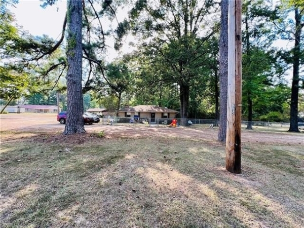Listing Image #1 - Others for sale at 1884 N FIRST Street, Jena LA 71342