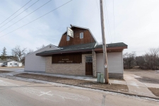 Retail property for sale in MANAWA, WI