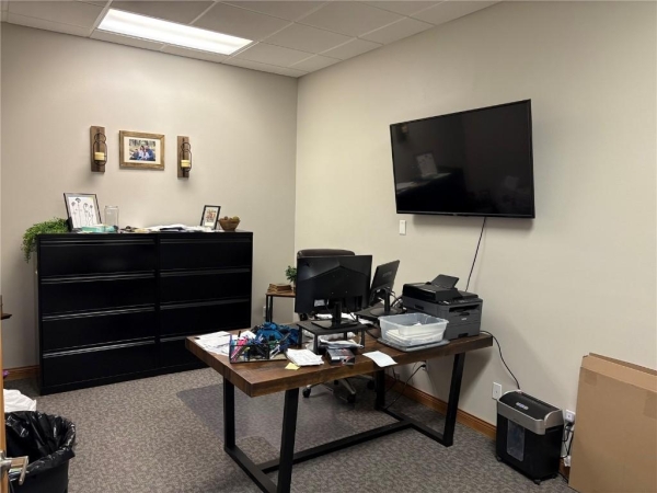 Listing Image #3 - Others for sale at 1725 Blairs Ferry Road Ne 104, Marion IA 52302