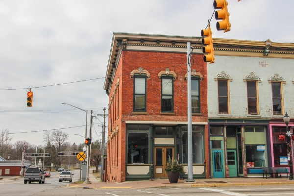 Listing Image #2 - Retail for sale at 2 N Main Street, Three Rivers MI 49093