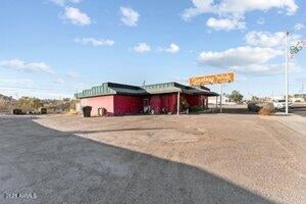 Listing Image #2 - Others for sale at 621 W Wickenburg Way, Wickenburg AZ 85390