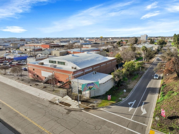Listing Image #2 - Others for sale at 2428 San Benito Street, Fresno CA 93721