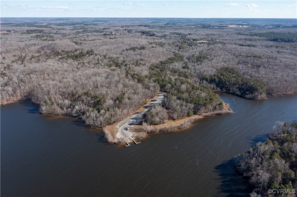 Listing Image #2 - Others for sale at 120 Landing Road, Farmville VA 23901