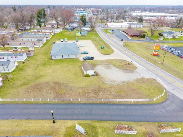 Listing Image #3 - Retail for sale at 914 S Detroit Street, Lagrange IN 46761