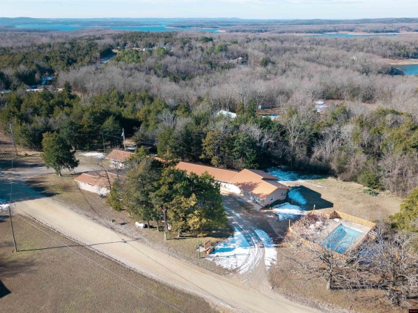 Listing Image #2 - Others for sale at 9052 MC 151, Price Place AR 72661