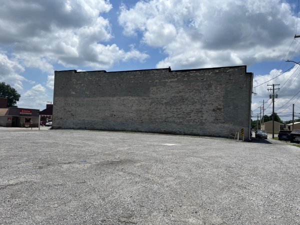 Listing Image #2 - Others for sale at 300 E Broadway Street, Johnston City IL 62951