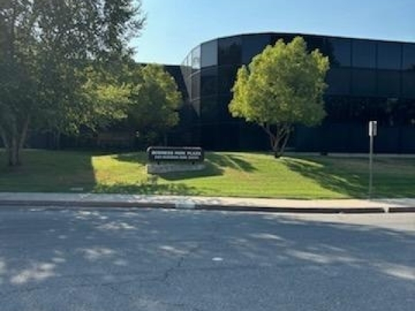 Listing Image #1 - Others for sale at 5401 Business Park South 107.5, Bakersfield CA 93309