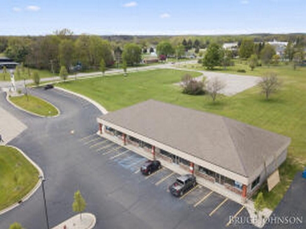 Listing Image #3 - Office for sale at 1322 W State Road, Belding MI 48809