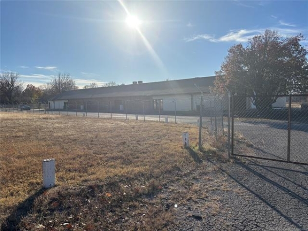 Listing Image #1 - Industrial for sale at 1401 Beacon Street, Muskogee OK 74403
