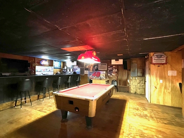 Listing Image #2 - Retail for sale at 23457 Highway 174 Old Town Package Liquor, Pelican LA 71063
