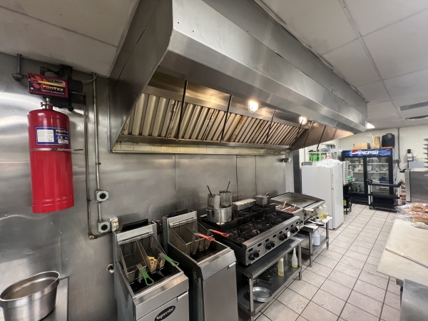 Listing Image #2 - Retail for sale at 2520 George Washington Memorial Highway, Hayes VA 23072