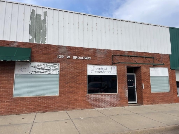Listing Image #2 - Retail for sale at 109 W Broadway, Lexington OK 73051