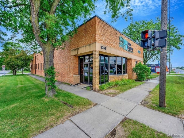 Listing Image #1 - Others for sale at 6256 N Telegraph Road, Dearborn Heights MI 48127