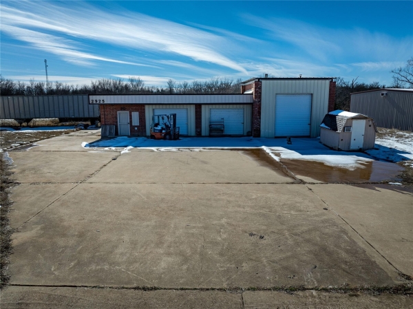 Listing Image #2 - Others for sale at 2925 FM 79, Paris TX 75460
