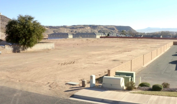 Listing Image #2 - Land for sale at 987 S. River Rd., St. George UT 84790