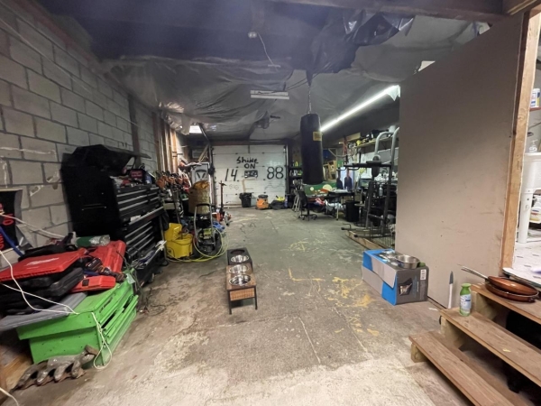 Listing Image #2 - Others for sale at 660 River St, Troy NY 12180