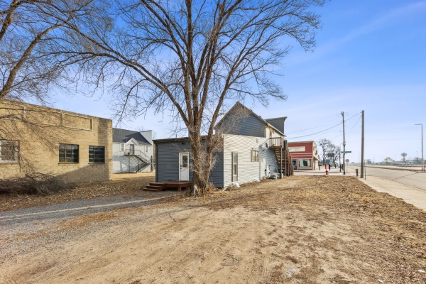 Listing Image #2 - Multi-Use for sale at 12192 Hancock St SE, Becker MN 55308