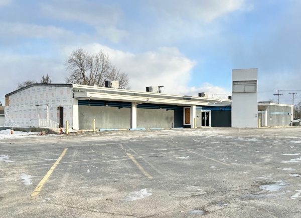 Listing Image #1 - Retail for sale at 218 South East Street, Crown POint IN 46307 Listing Image #1 - Retail for sale at 218 South East Street, Crown POint IN 46307