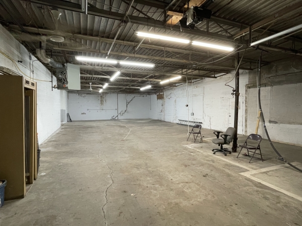 Listing Image #4 - Industrial for sale at 300-304 S hosmer, Lansing MI 48912