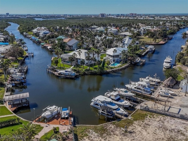 Listing Image #3 - Others for sale at 17671 + 17681 San Carlos Boulevard, Fort Myers Beach FL 33931