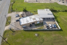Listing Image #2 - Others for sale at 25241 Hwy 6, Alvin TX 77511