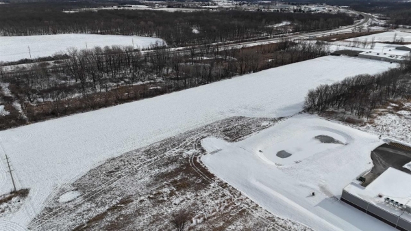 Listing Image #3 - Land for sale at HANDSCHKE Drive 4, NEW LONDON WI 54961