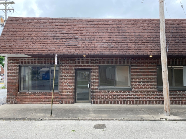 Listing Image #1 - Others for sale at 101 S 16th, Murphysboro IL 62966