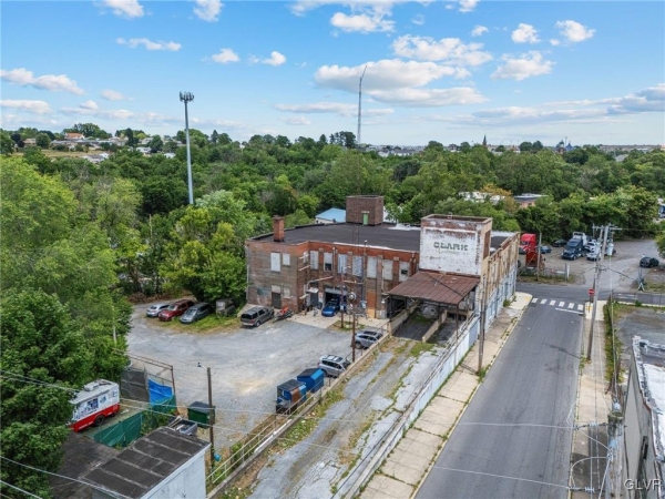 Listing Image #3 - Others for sale at 365 Whitehall Street, Allentown City PA 18102