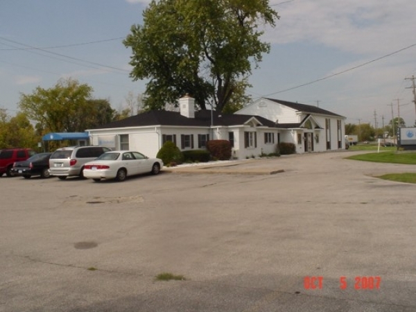 Listing Image #1 - Office for sale at 2085 Midland Road, Saginaw MI 48603