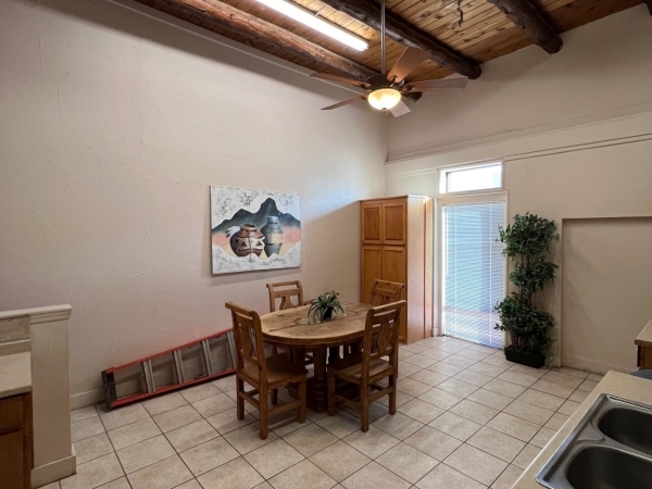 Listing Image #5 - Office for sale at 1100 New York Avenue, Alamogordo NM 88310