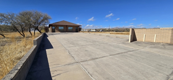 Listing Image #2 - Office for sale at 1157 Circulo Mercado, Rio Rico AZ 85648