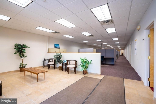 Listing Image #1 - Office for sale at 2850 Brunswick Pike , 3 Unit 3, Lawrence NJ 08648