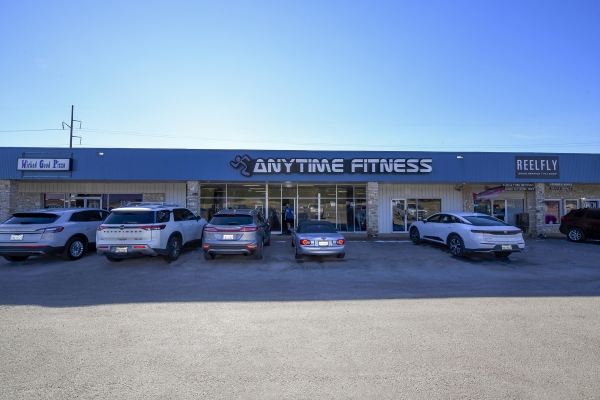 Listing Image #3 - Retail for sale at 1175 FM 2673, Canyon Lake TX 78133