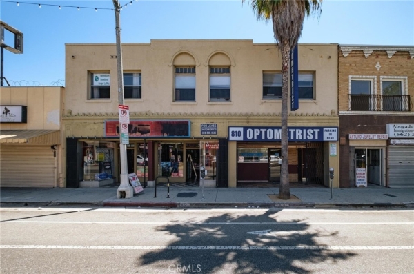 Listing Image #1 - Others for sale at 810 N Avalon Boulevard, WILMINGTON CA 90744