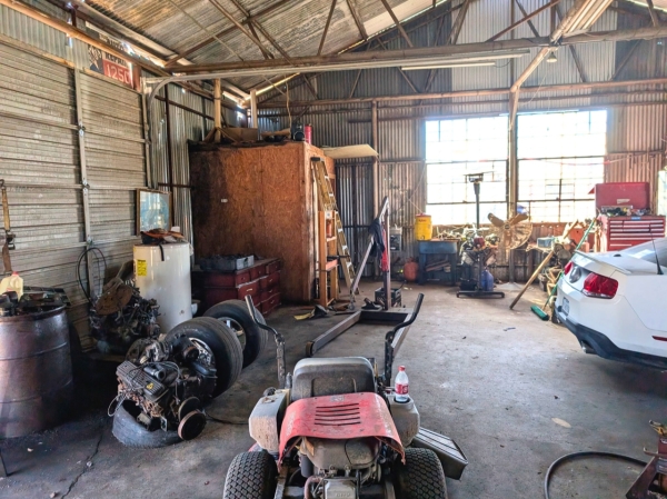 Listing Image #2 - Others for sale at 1250 S. 4th St., Beaumont TX 77701