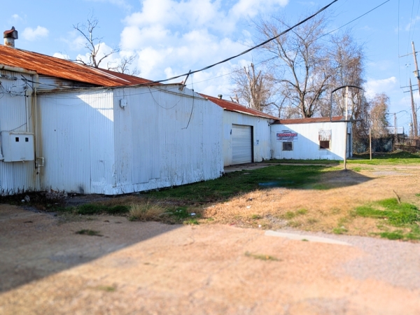 Listing Image #3 - Others for sale at 1250 S. 4th St., Beaumont TX 77701