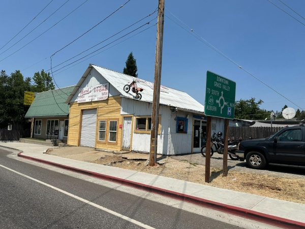 Listing Image #3 - Others for sale at 144 Idaho Maryland Road, Grass Valley CA 95945