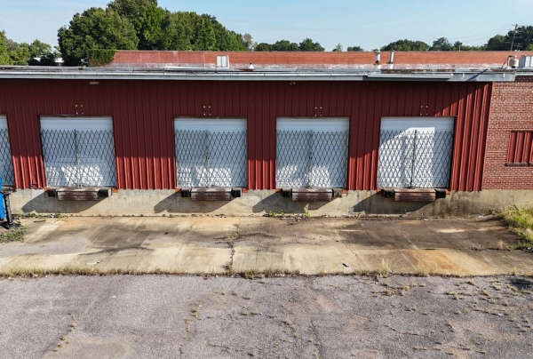 Listing Image #2 - Industrial for sale at 1709 Latham Street, Memphis TN 38106