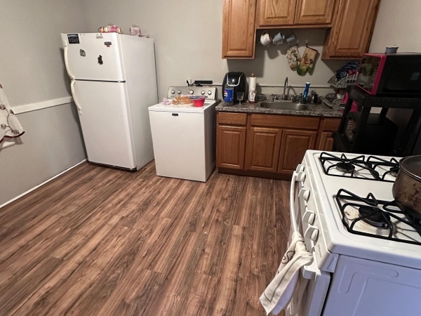 Listing Image #3 - Multi-family for sale at 49 Benton Street, Hartford CT 06114