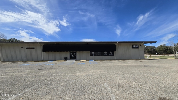 Listing Image #2 - Others for sale at 197 Tegarden Road, Gulfport MS 39507