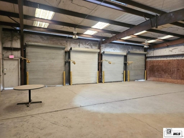 Listing Image #3 - Industrial for sale at 5651 HIGHWAY 165, Monroe LA 71202