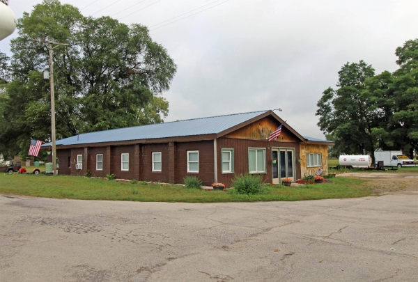 Listing Image #2 - Others for sale at 358 S Oak Street, Lone Rock WI 53556