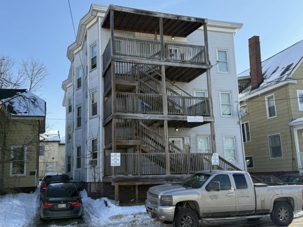 Listing Image #1 - Multi-family for sale at 88 Bartlett Street, Lewiston ME 04240