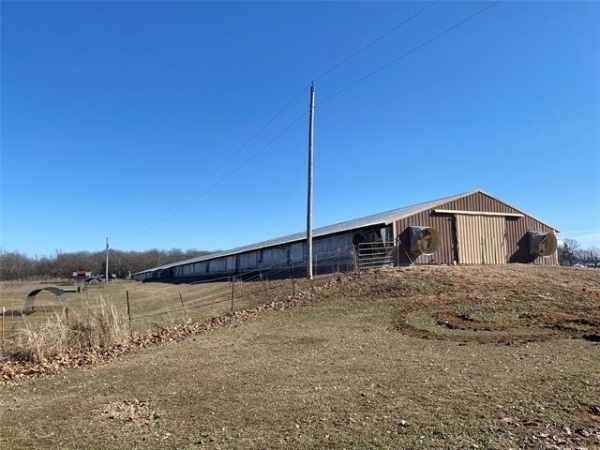 Listing Image #2 - Others for sale at 20218 E 430 Road, Jay OK 74346